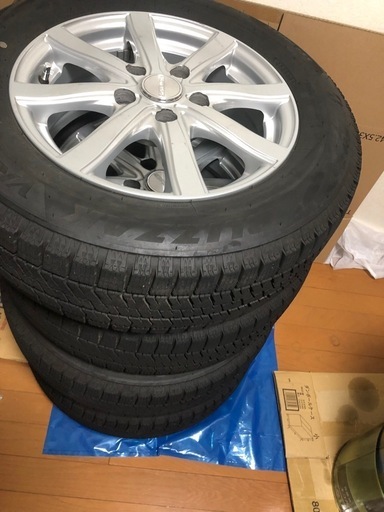スタットタイヤ　4本　ホイール付き　195/65/R15