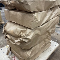 室内乾燥薪(広葉樹)50kg引き取り価格3500円　0909の画像