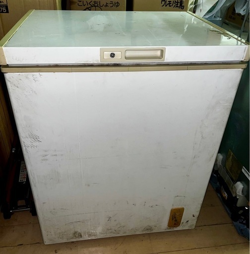 GE Appliances 電気冷凍庫 冷凍ストッカー 容量96L　FHJ3SFWW