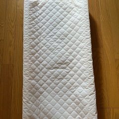 オムツ交換台　diaper changing cushion 