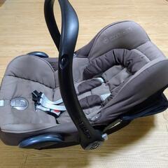 マキシコシチャイルドシート　追加あり　その他ベビー用品まとめて