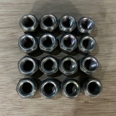 鉄ちんホイールのナット
