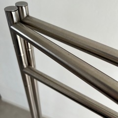 ステンレス製　室内物干し　折り畳み可能の画像