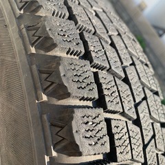 中古 スタッドレスタイヤ　195/65/R15の画像