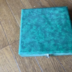 最終値引き新品❗️箱付き。大理石の灰皿の画像