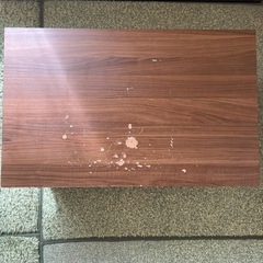 ローテーブル　リビングテーブル　無料