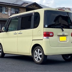 ★ご購入ありがとうございました★背の高いハイルーフカー入庫‼️お洒落なアイボリーカラーのタント💛パワースライドドア、ETC、社外ホイールなどなど装備多数😊✨荷物をたくさん乗せる方にピッタリ！の画像