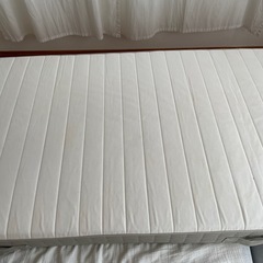 IKEA シングルベッドの画像