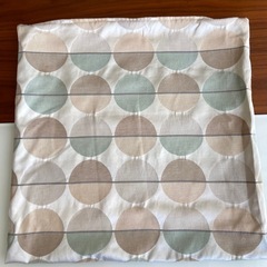 IKEA イケア クッションカバー 取りに来て下さい方でお願いしますの画像