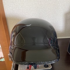 ヘルメット
