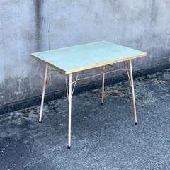 【SALE中⭐️】昭和レトロ　鉄脚　ダイニングテーブル カフェテ...
