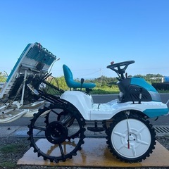 クボタ 美品　田植機 JC4 4条植え あぜえアーム ガソリン　田植え　田植え機　農業　説明書付きの画像