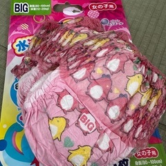 スイミングパンツ BIG  格安80円／枚→50円の画像