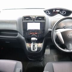 日産 セレナ  ハイウェイスター 🌼ミニバンには後席モニター必須...