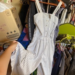 子供服★レディース服　大量！　ほか倉庫的な常設フリマ会場あり　毎週土曜他見学OK 【2/22😺🐾フリマ開催】　の画像