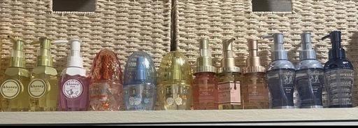 アンドハニー　ピクシー　セラティス　ヘアオイル