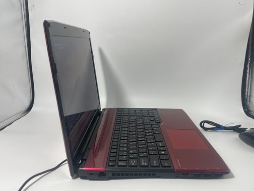 富士通 ノートパソコン 15.6インチ レッド Windows 10 マウス付き
