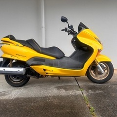 ホンダ　フォルツァMF08