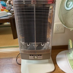 遠赤外線ストーブ　コロナ　コアヒート