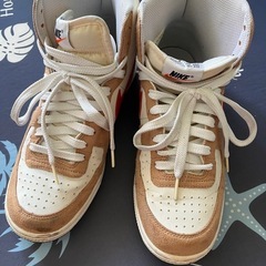 NIKE スニーカーの画像