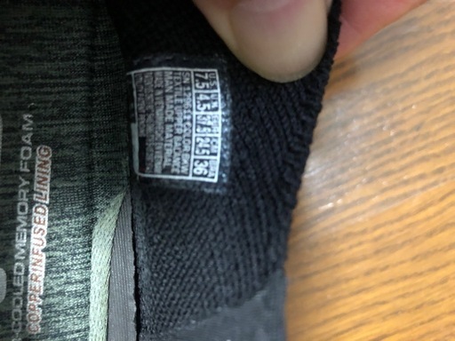 2024年モデル　SKECHERS スリップイン レディース 24.5cm 黒色