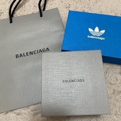 VALENCIAGA  箱のみ