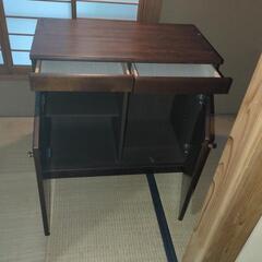 木製キャビの画像