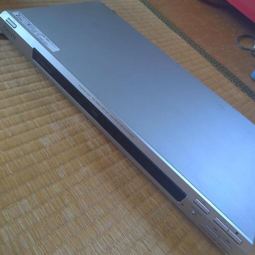 SONY　DVD プレーヤーーNS53P リモコン付\n\n