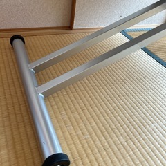 昇降式リフティングテーブルの画像