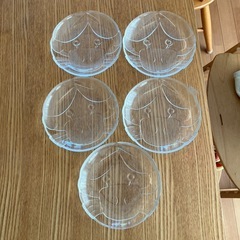 カニの可愛いガラス皿