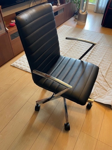 デスクチェア