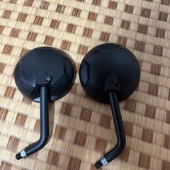 レブル ミラーの画像