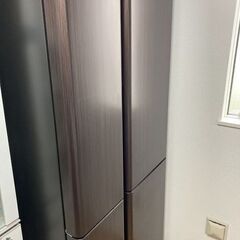 冷蔵庫21年(AQR-TZ51K)・洗濯機 22年（BD-SX1...