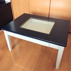 ガラス天板　コレクションテーブル　アクセサリー収納　ディスプレイ　ローテーブルの画像