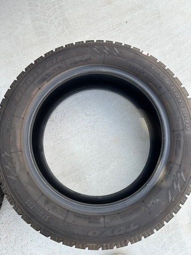 TOYO スタッドレスタイヤ Garit GIZ 185/60R15