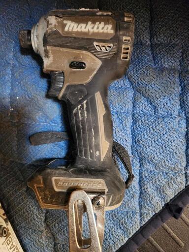 マキタ　インパクト　フルセット　中古