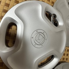 ホンダホイルカバー純正の画像