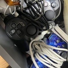 PS3 本体、ソフトの画像