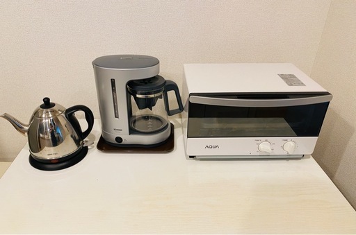 オーブントースター、コーヒーメーカー、電気ケトルの3点セット