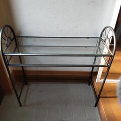 ガラステーブル