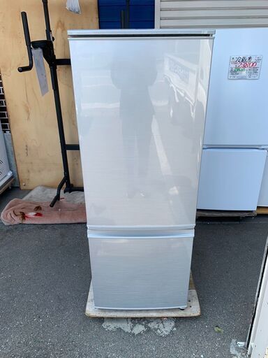 ▼値下げ▼冷蔵庫 シャープ 2016年 167L SJ-D17B キッチン家電 れいぞうこ 参考価格48,660円【安心の3ヶ月保証★送料に設置込】自社配送時代引き可※現金、クレジット、スマホ決済対応※