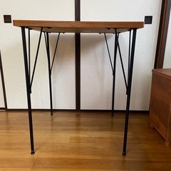 テーブルの画像