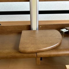 【引き取り決まりました】学習机上部蛍光灯付き棚の画像