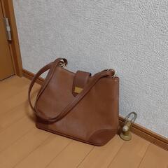 美品　DAINO レディース　バッグ