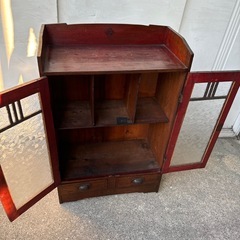 ガラス扉　アンティーク　キャビネットの画像