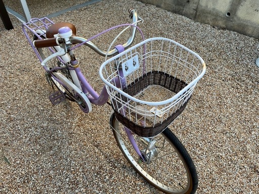 子供用　自転車　22インチ　女の子