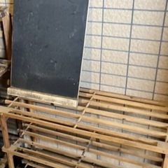 手作り黒板と棚