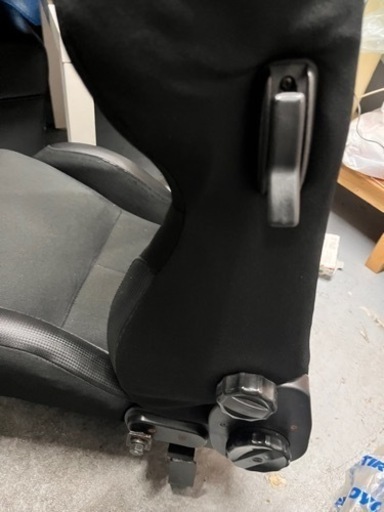 sparco スパルコ　セミバケットシート　ミラノ？？