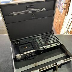 【愛品館 市原店】アタッシュケース型ラジオカセットレコーダー CROWN CRC-9980F