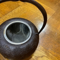 鉄の急須の画像